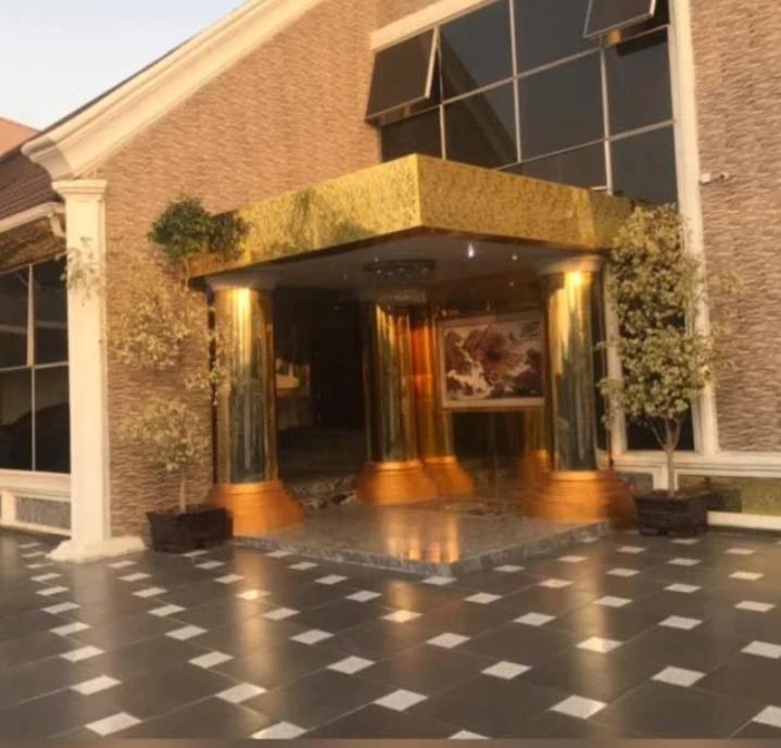 E-Suites Hotel, Abudża Zewnętrze zdjęcie