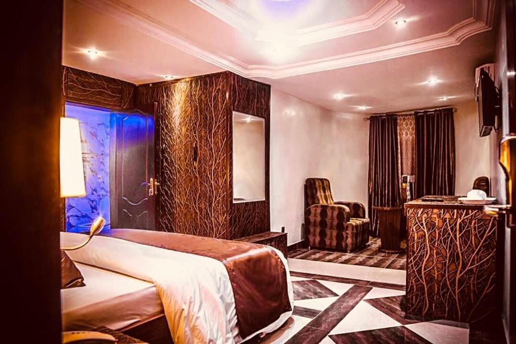 E-Suites Hotel, Abudża Zewnętrze zdjęcie